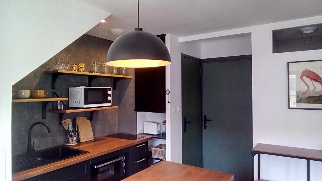 Les Appartements Du 31 - Centre Ville - 3E Etage - 35M2 Quimper Exterior foto